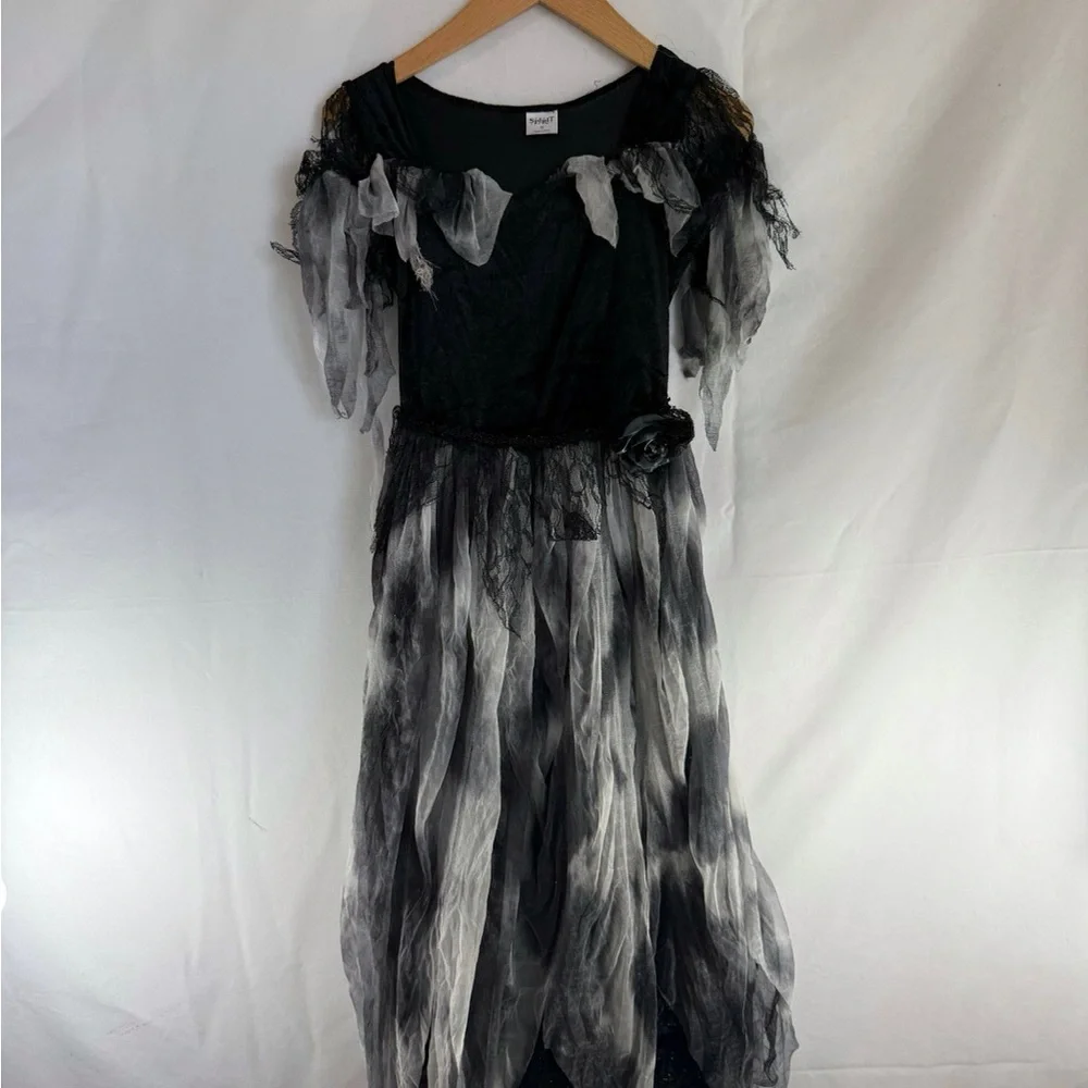 Spirit Cemetery Bride Child Costume with Veil